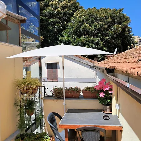 Apartman Casetta Correra Relax Con Terrazzo E Confortevole Smart Working Nel Centro Di Nápoly