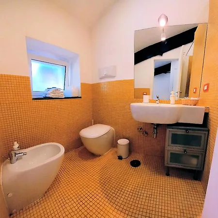 Casetta Correra Relax Con Terrazzo E Confortevole Smart Working Nel Centro Di Apartment *