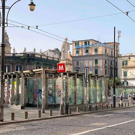 Casetta Correra Terrazzo E Relax Centro Di アパート ナポリ