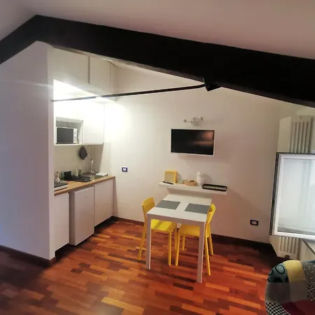Casetta Correra: Terrazzo E Relax Centro Di Lägenhet *