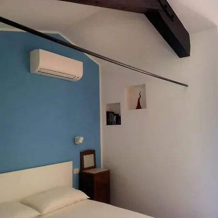 Casetta Correra: Terrazzo E Relax Centro Di Lägenhet