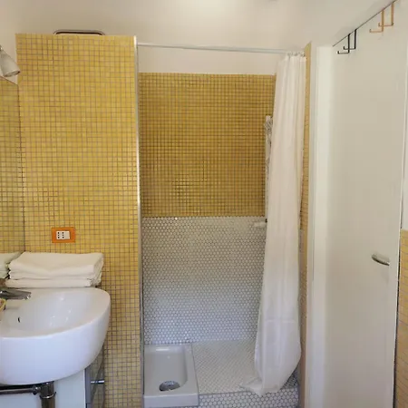 Apartment Casetta Correra: Terrazzo E Relax Centro Di Naples